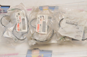 NEW NOS OEM YAMAHA 6Y5-82117-00 Qty:8 BLACK LEAD,RIGGING (OUTBOARD) LOT OF EIGHT