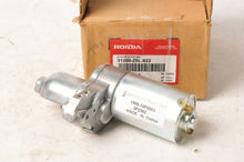 Load image into Gallery viewer, Genuine Honda 31200-Z0L-822 Electric Starter Motor - HRX127 HRR216 GCV160 ++