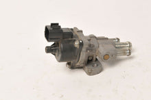 Load image into Gallery viewer, Genuine Suzuki 18117-27G00 Pair ISC Secondary Air valve diaphragm DL650 SV650 ++