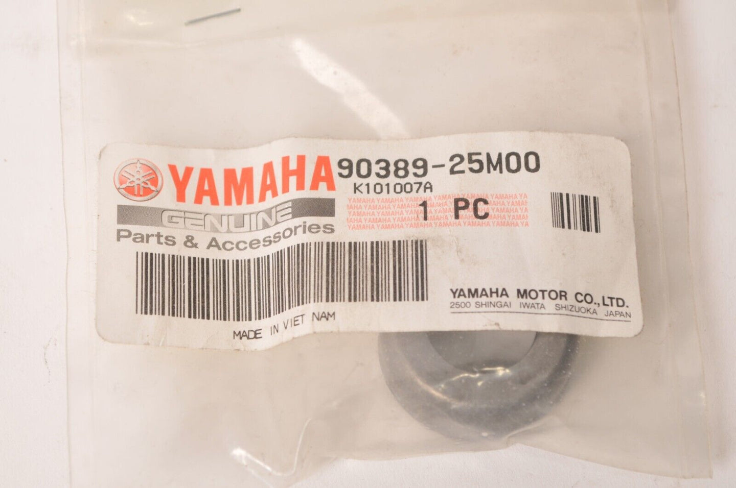 Genuine Yamaha Bushing,Propshaft 50 60 70 80 75 90 100HP Outboard | 3HN-82579-00