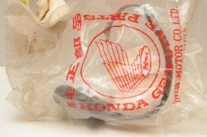 OEM VINTAGE Honda 31650-958-681 UNIT DC RECEPTACLE ATC200 1983-84 BIG RED - Motomike Canada