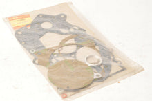 Load image into Gallery viewer, Genuine NOS Suzuki Gasket Set 11400-23810 RV90 Rover 1972-1977