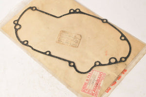 Genuine NOS Kawasaki 14046-014 Gasket,RH Side Engine Cover - H1 1969-1976 KH500