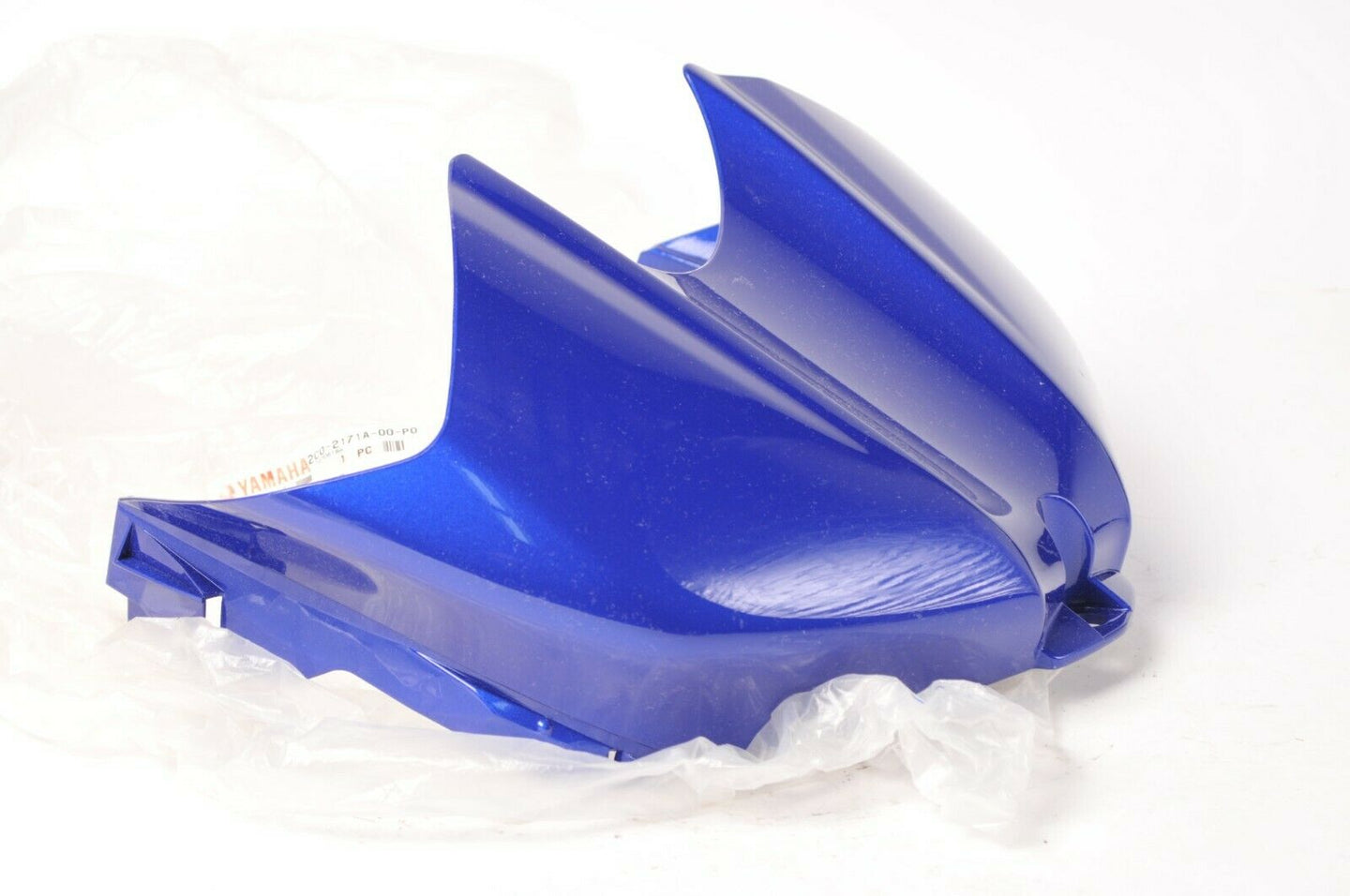Genuine Yamaha 2C0-2171A-00-P0 Top Cover (fuel tank cover) YZF-R6 2006-07 BLUE
