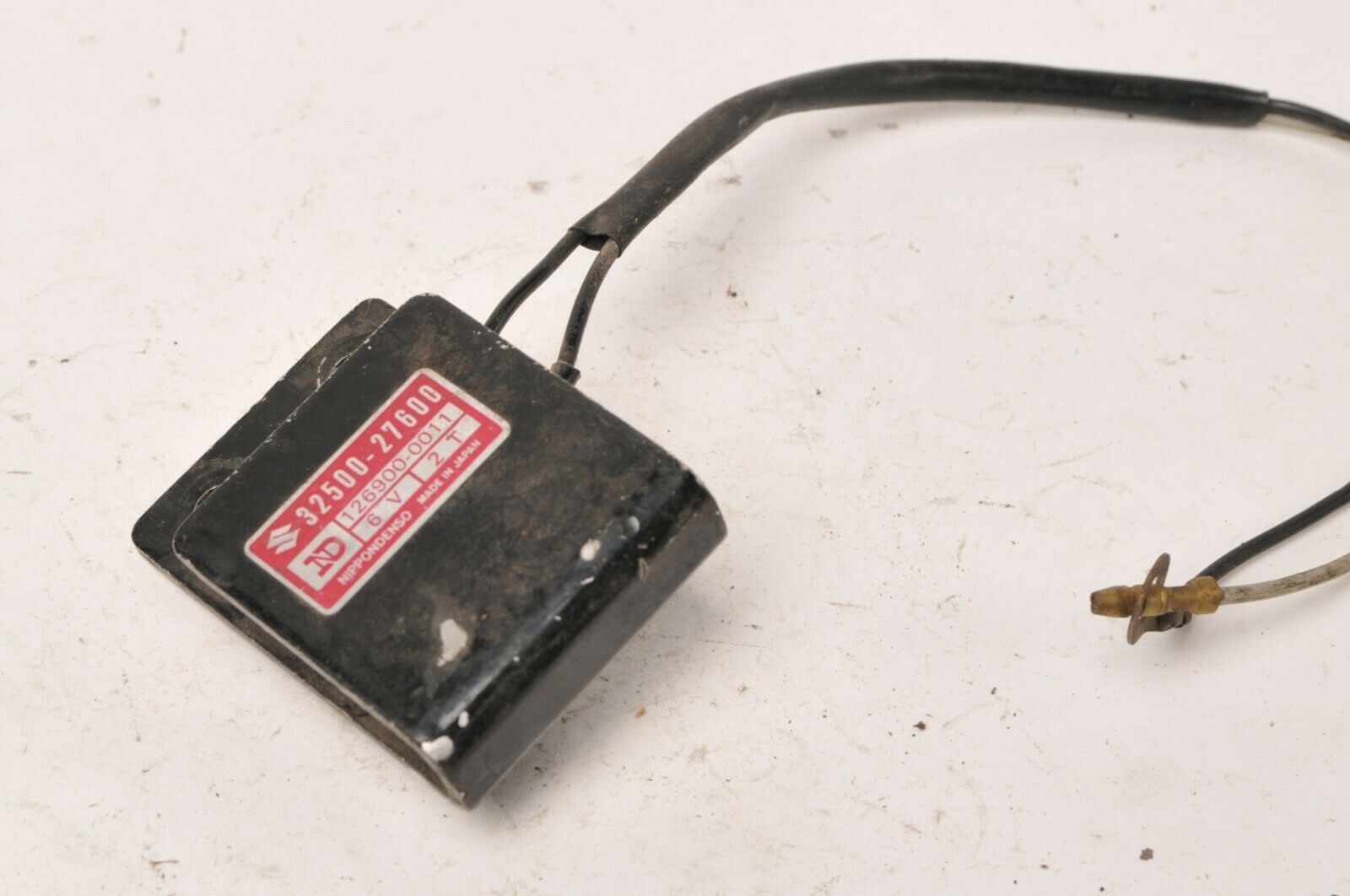 Genuine Suzuki 32500-27600 Voltage Regulator Assy., gn400 sp400