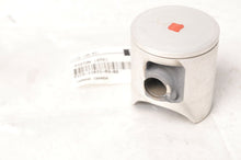 Load image into Gallery viewer, Genuine Yamaha 1C3-11631-03-A0 Piston STD Standard RED - YZ125 YZ125X 2005-2020