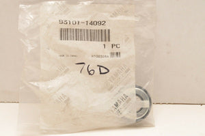 NEW NOS OEM YAMAHA CRANKCASE OIL SEAL S  93101-14092