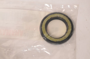Genuine Yamaha Oil Seal Lower Drive 25 30 40 50 55 HP Outboard | 93101-22067-00