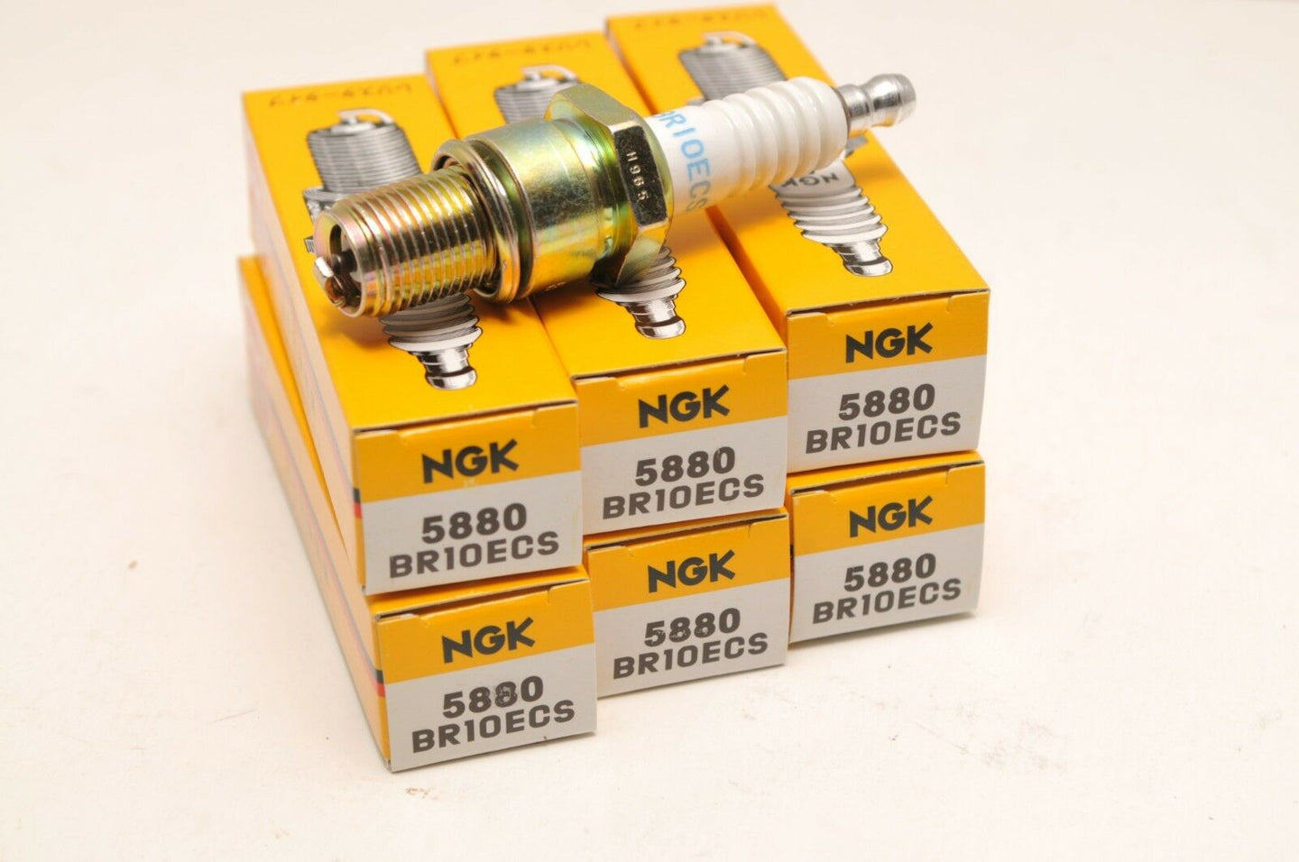 (6) NGK BR10ECS 5880 Spark Plug Plugs Bougies - Lot of Six / Lot de Six NGK-R