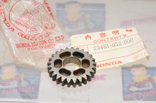 Load image into Gallery viewer, OEM VINTAGE Honda 23461-052-000 GEAR, 3RD 25T COUNTERSHAFT ATC90 ATC110 CT90 ++