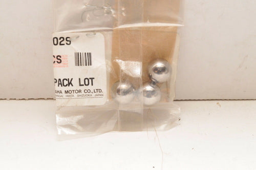 NEW NOS OEM YAMAHA CLUTCH BALLS 93515-32029 LOT OF 3 - Motomike Canada