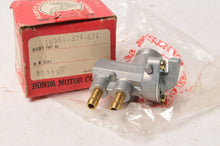 Load image into Gallery viewer, Genuine NOS Honda 16951-374-671 Fuel Petcock valve cock body kit CB550 CB550F ++
