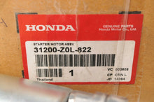 Load image into Gallery viewer, Genuine Honda 31200-Z0L-822 Electric Starter Motor - HRX127 HRR216 GCV160 ++