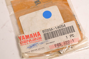 Genuine Yamaha Sprocket front drive 14t YZ125 1987-2004 YZ-125 | 9383A-14054-00
