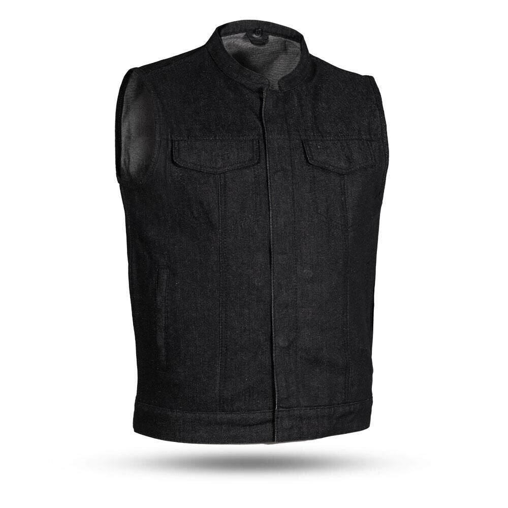 Denim vest with outlet pockets