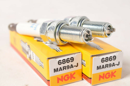 (2) NGK MAR9A-J Spark Plug Plugs Bougies - Lot of TWO /  Lot de DEUX Ducati BMW