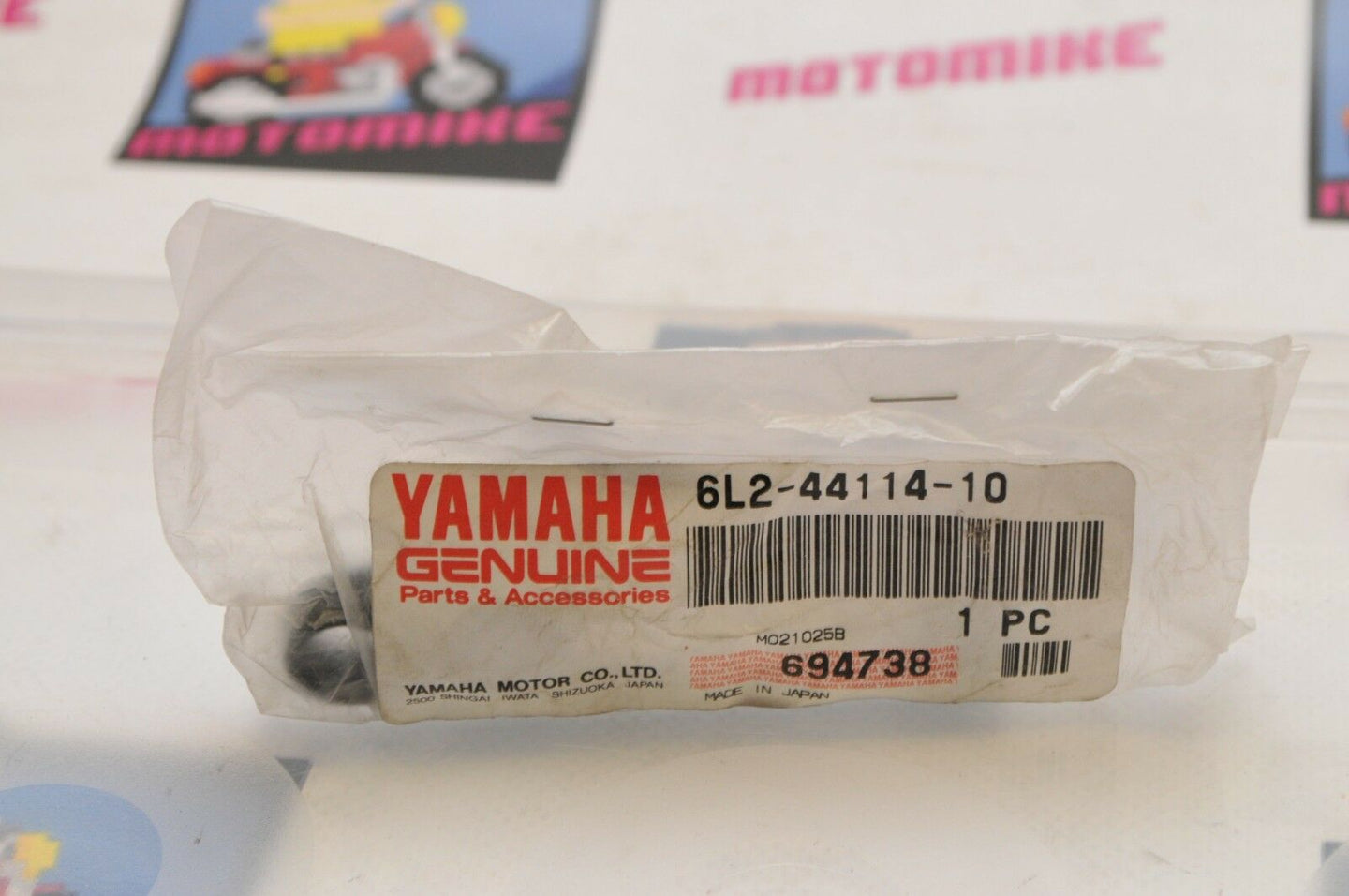 NEW NOS OEM YAMAHA MARINE 6L2-44114-10-00  STOPPER, 25HP OUTBOARD 1988-2006++