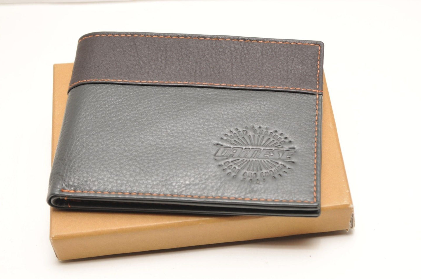 081051● CALEE PLANE LEATHER LONG WALLET