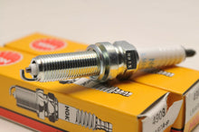 Load image into Gallery viewer, (2) NGK LMAR7A-9 Spark Plug Plugs Bougies-Lot of Two / Lot de Deux 4908 KTM Husq