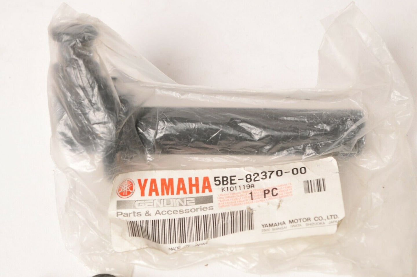 Genuine Yamaha Spark Plug Cap Connector Assembly WR400 YZ426 F |  5BE-82370-00