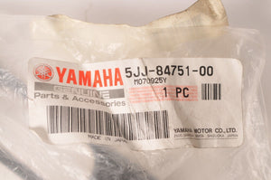 Genuine Yamaha Bracket,License FZ1 R1  | 95811-08190-00